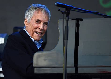 The Signature Style of Burt Bacharach: Catchy Melodies and Sophisticated Harmonies